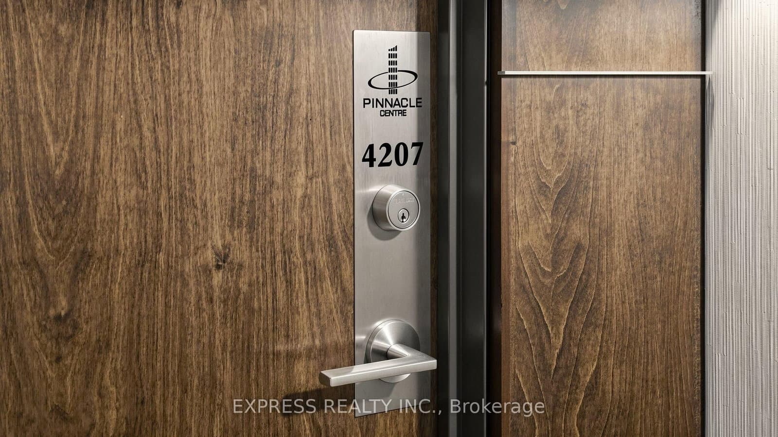 33 Bay Street, Unit 4207 thumbnail 27