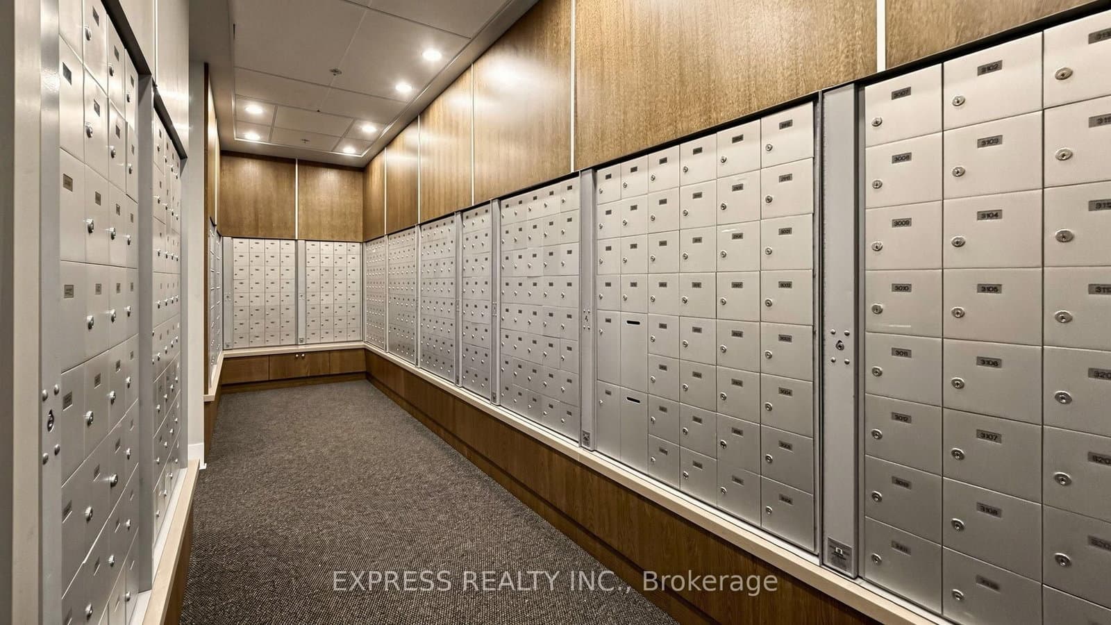 33 Bay Street, Unit 4207 thumbnail 37