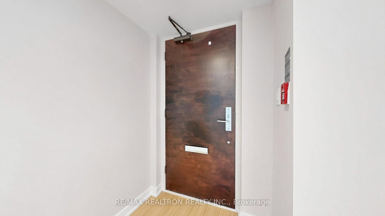 102 Fort York Boulevard thumbnail 25