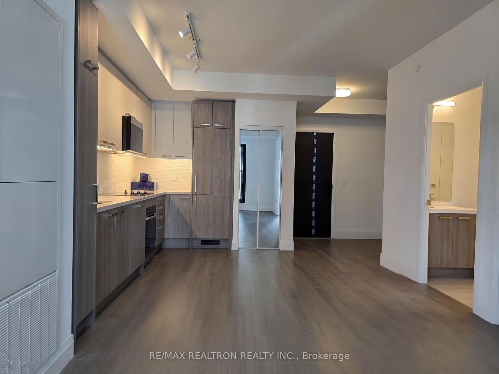 20 Soudan Avenue, Unit 1109 thumbnail 10