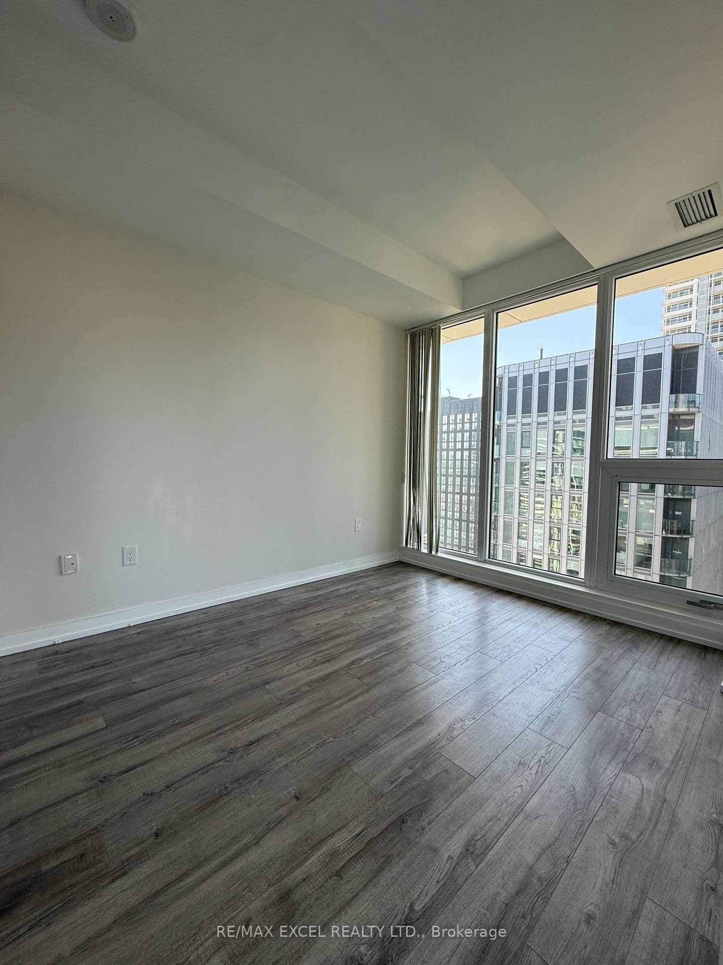 77 Shuter Street, Unit Ph02 thumbnail 6