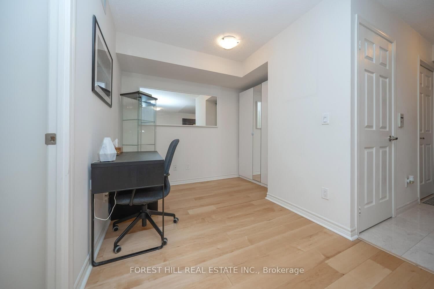 25 Lower Simcoe Street, Unit 1120 thumbnail 11
