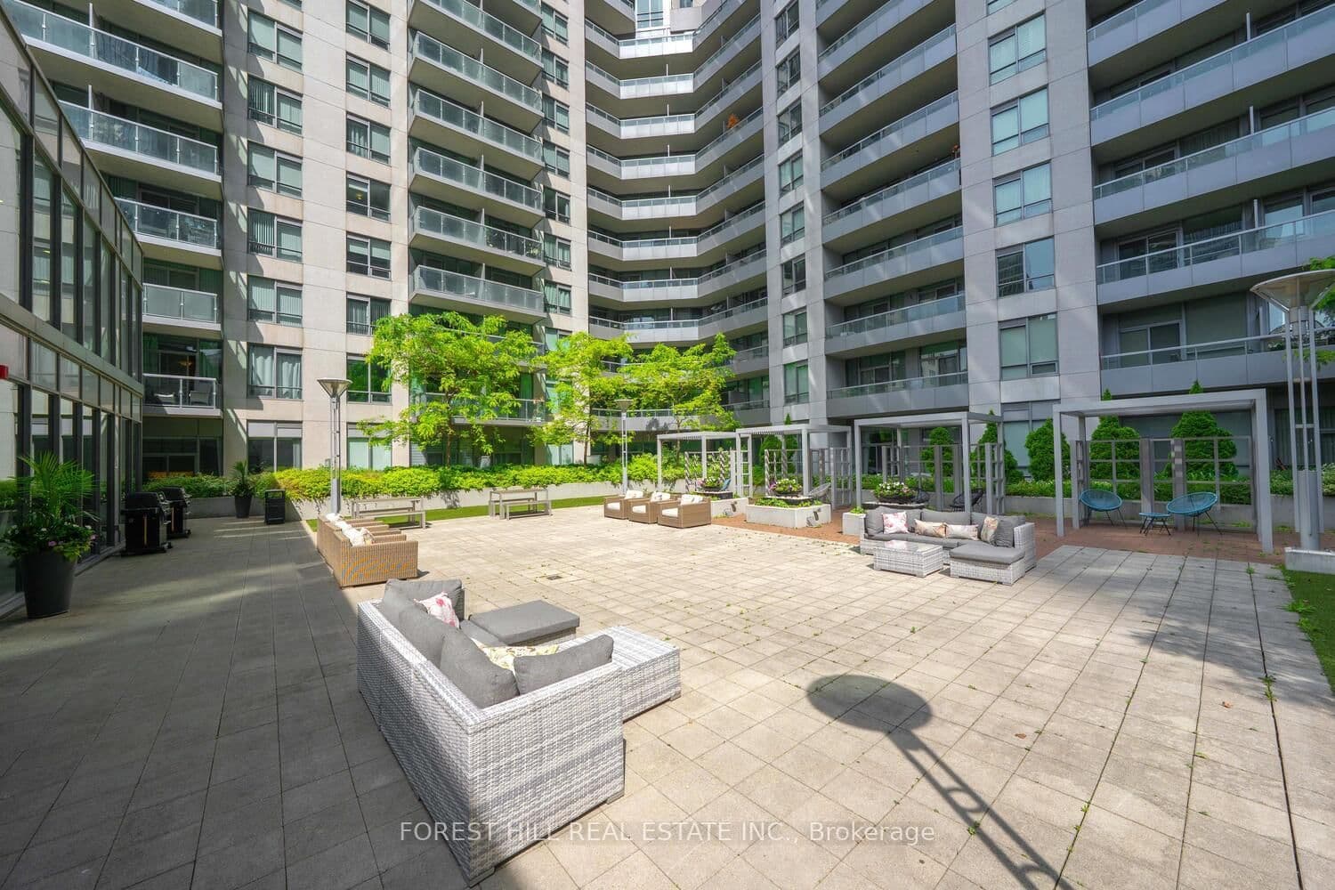 25 Lower Simcoe Street, Unit 1120 thumbnail 2