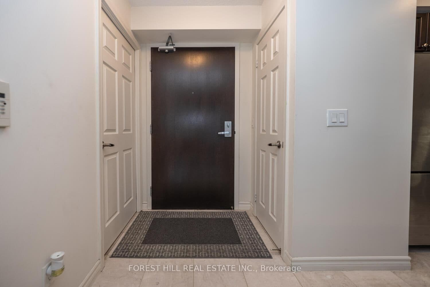 25 Lower Simcoe Street, Unit 1120 thumbnail 5