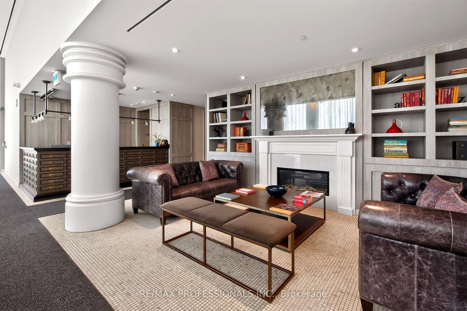 33 Helendale Avenue, Unit 1102 thumbnail 6