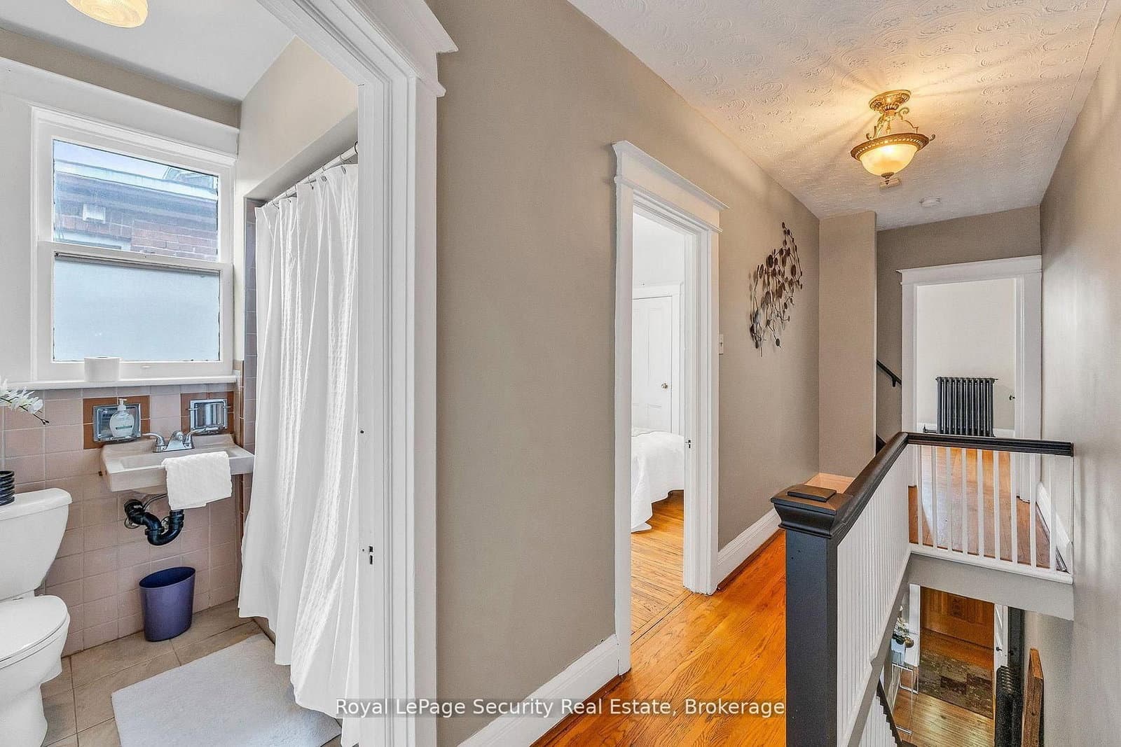 667 Ossington Avenue thumbnail 25