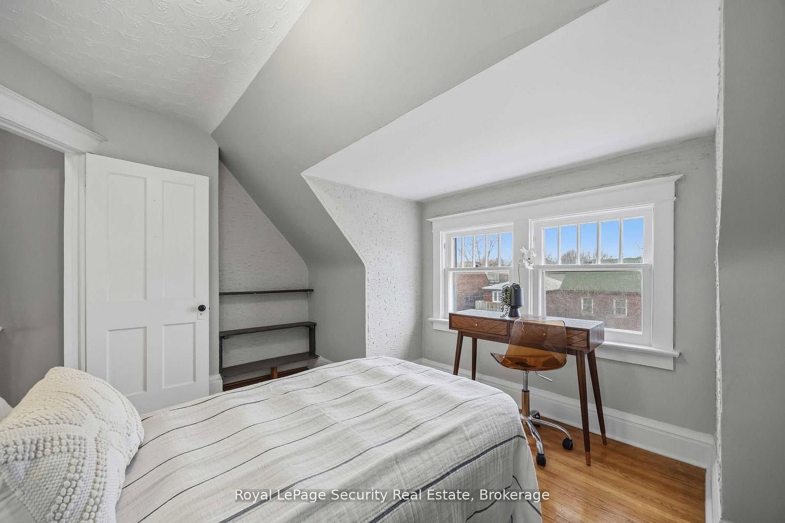 667 Ossington Avenue thumbnail 35