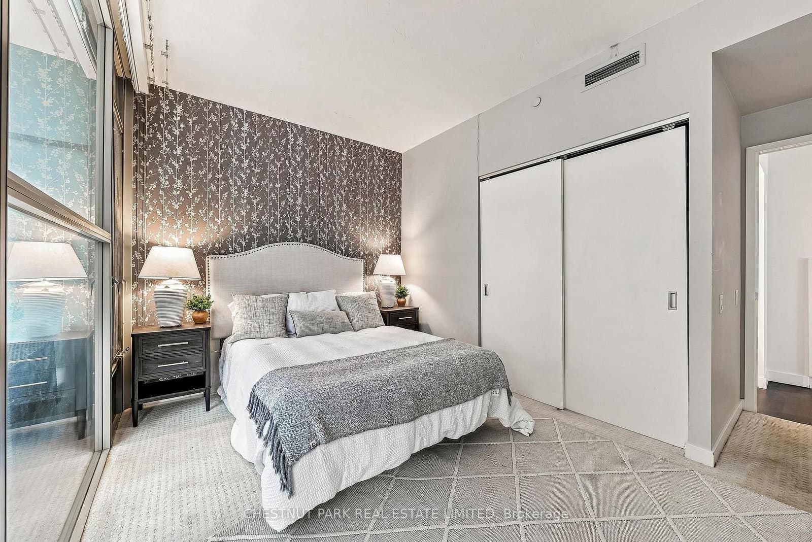 25 Oxley Street, Unit 611 thumbnail 18