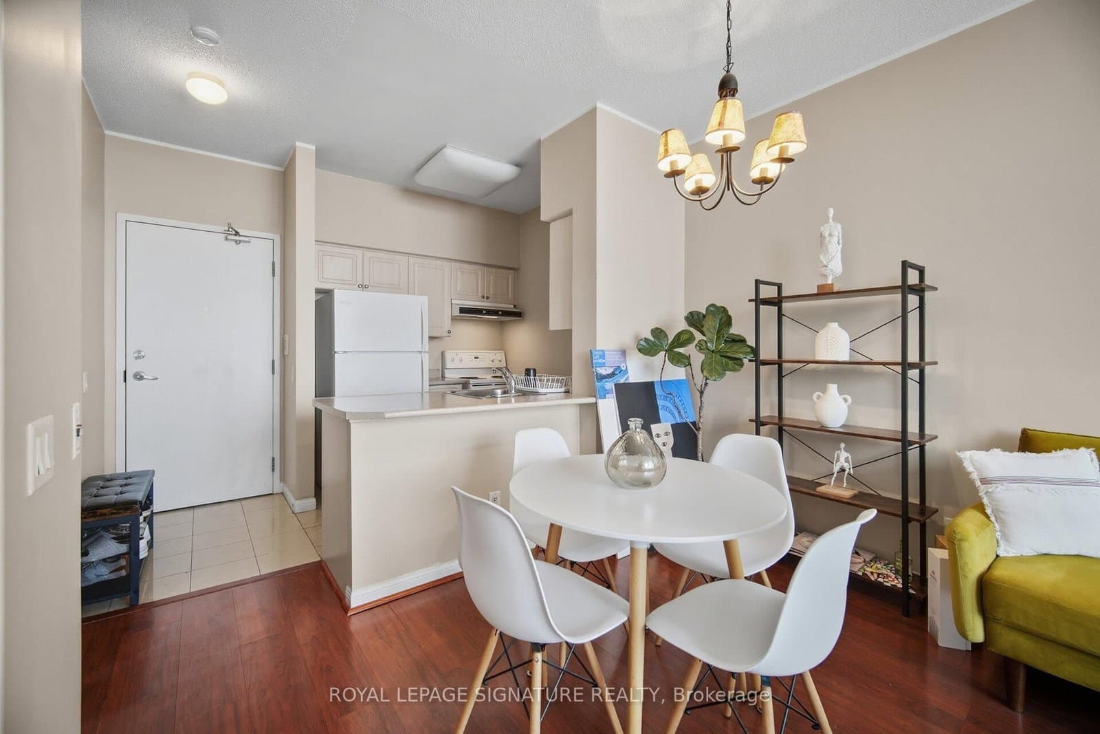 153 Beecroft Road N, Unit PH109 thumbnail 12