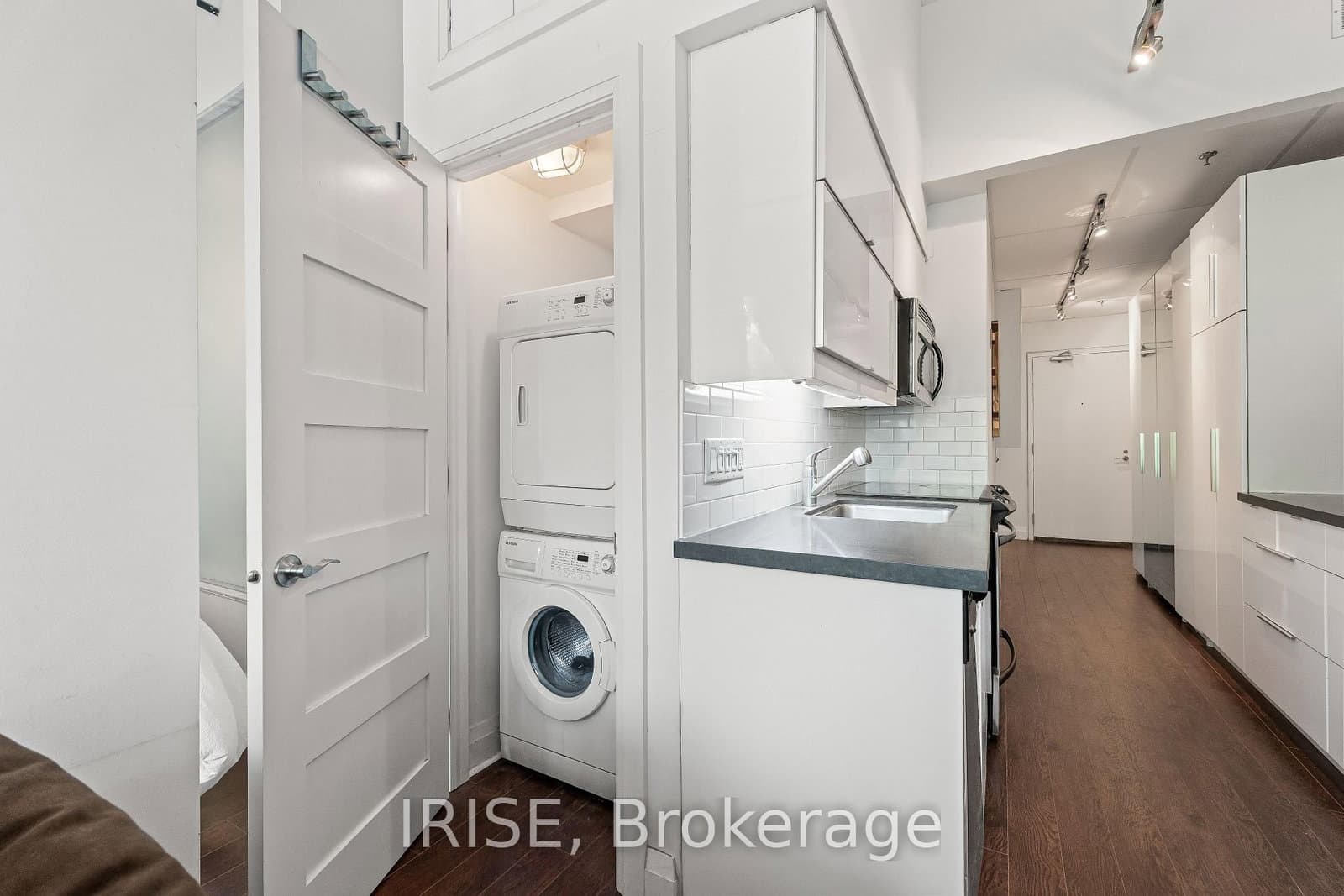 477 Richmond Street W, Unit 305 thumbnail 13
