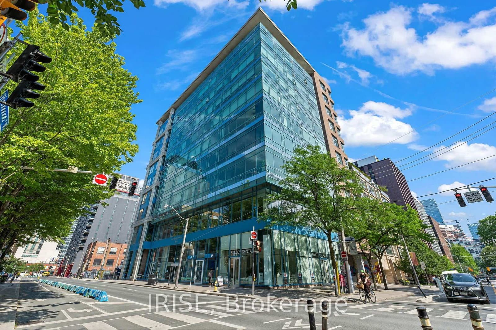 477 Richmond Street W, Unit 305 thumbnail 14
