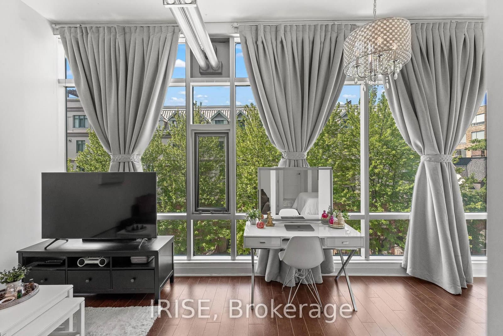 477 Richmond Street W, Unit 305 thumbnail 6