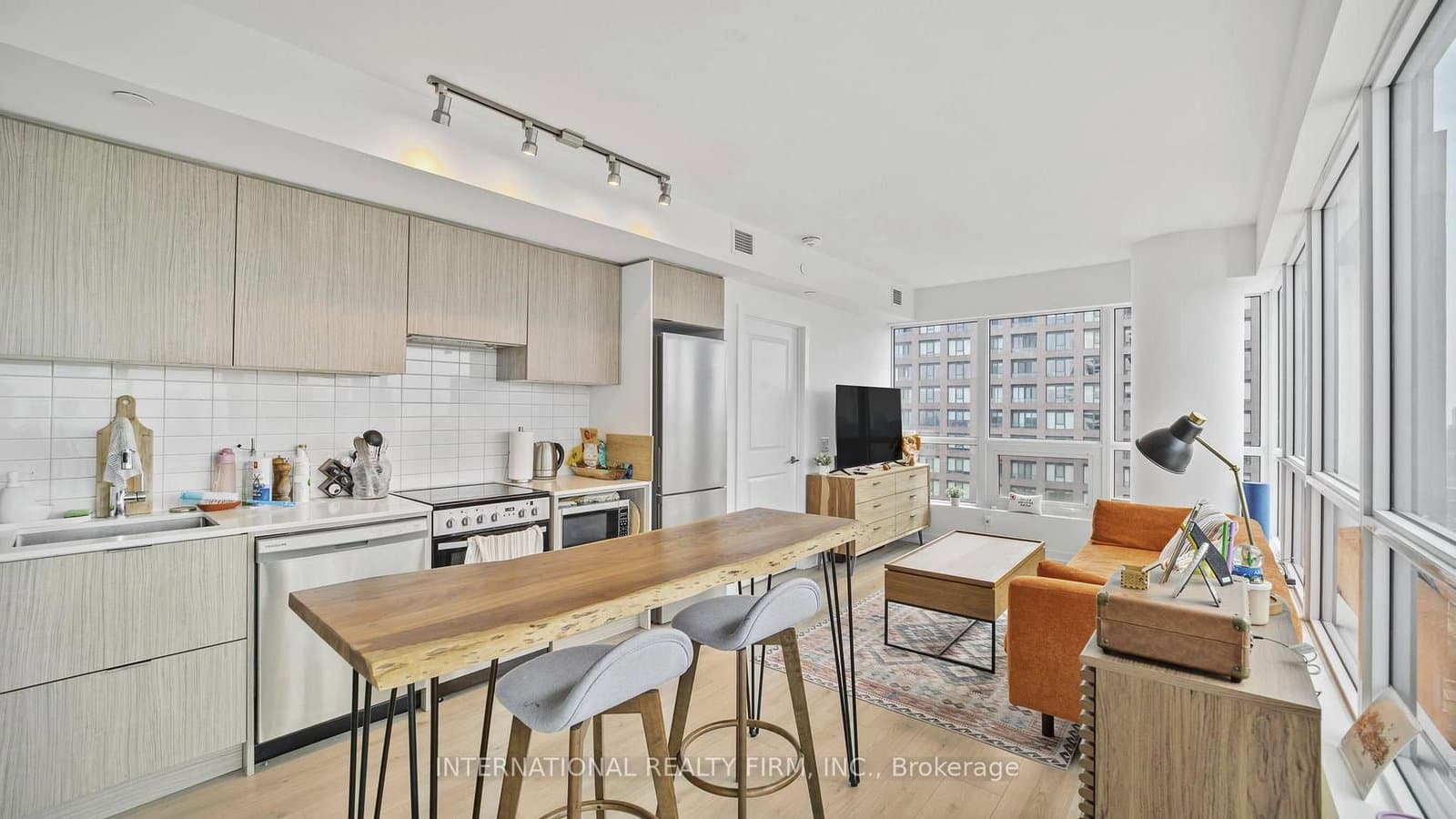395 Bloor Street E, Unit 4602 thumbnail 2