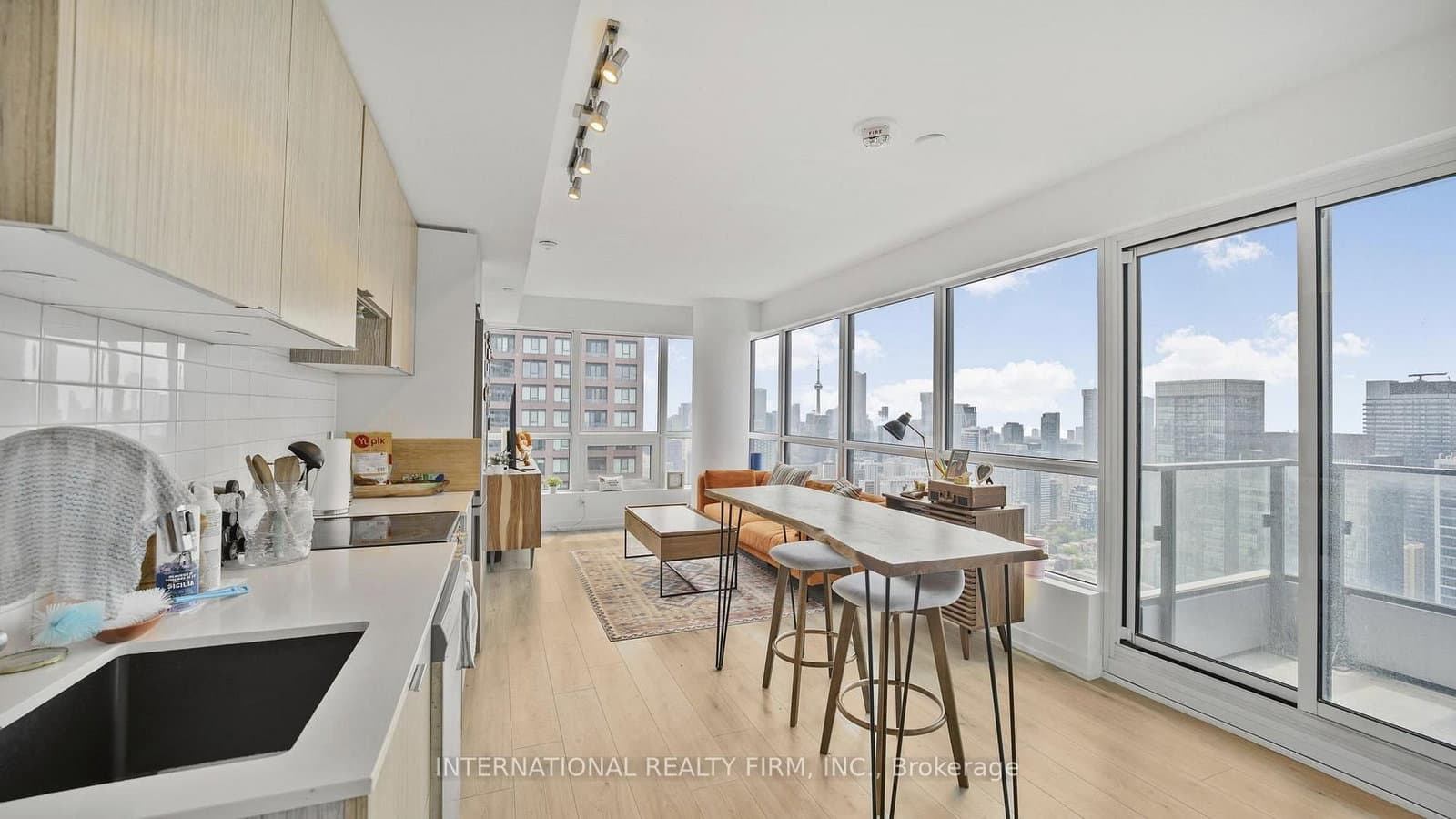 395 Bloor Street E, Unit 4602 thumbnail 3