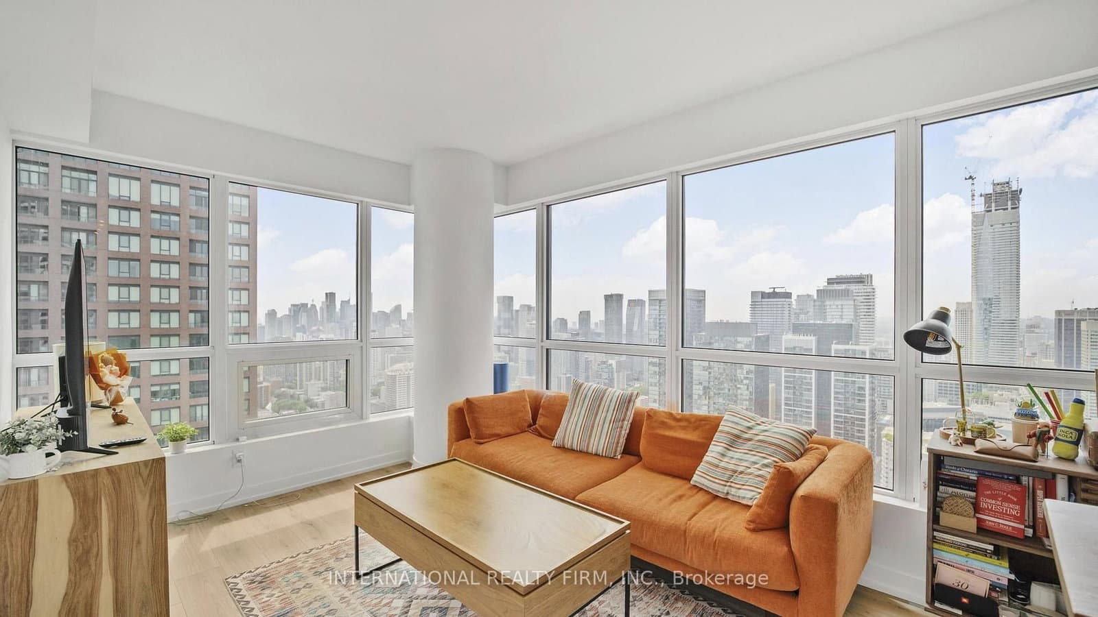 395 Bloor Street E, Unit 4602 thumbnail 7