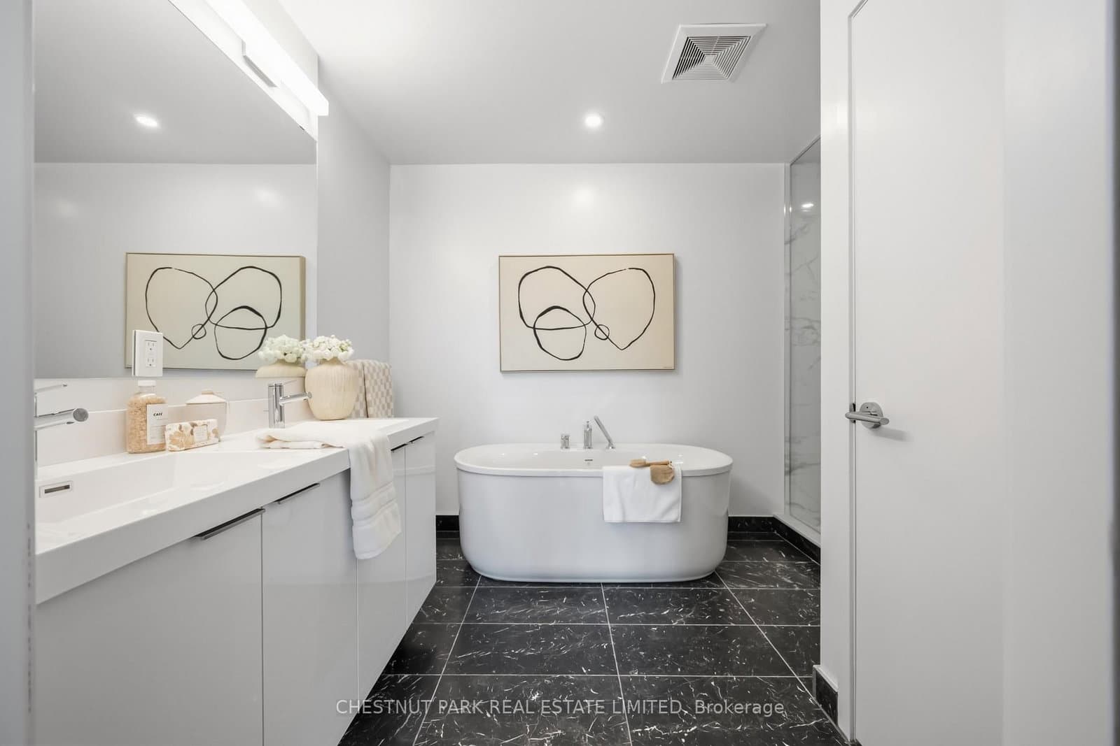 20 O'Neill Road, Unit TH104 thumbnail 34