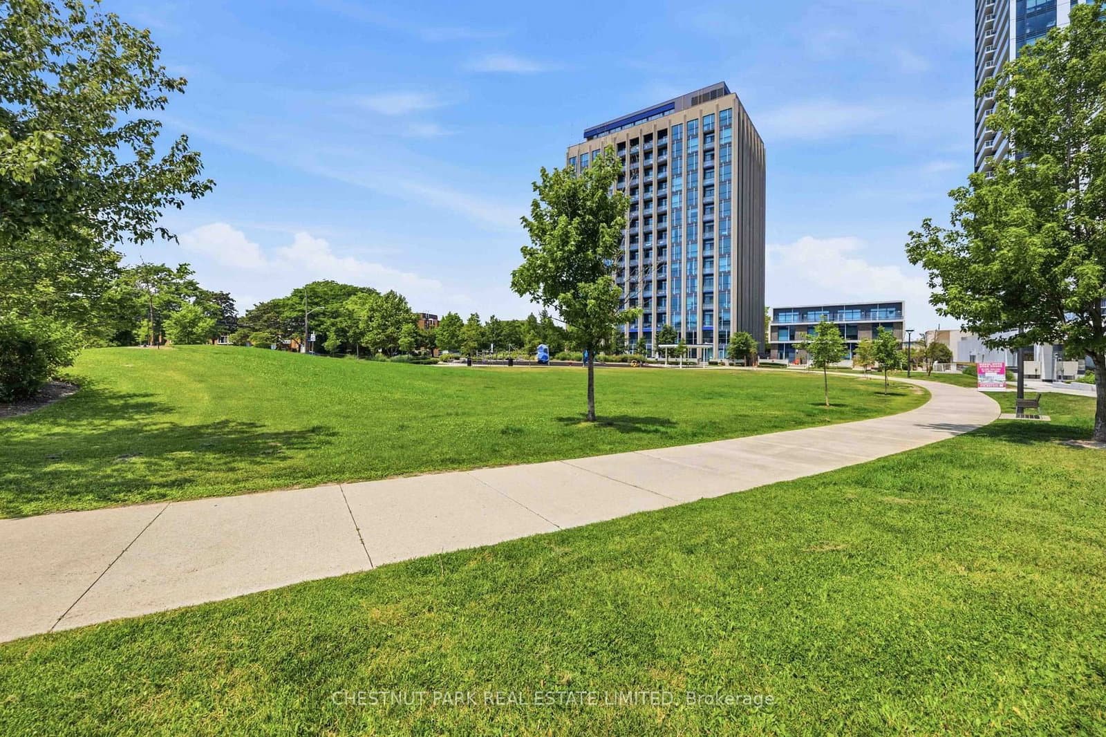 20 O'Neill Road, Unit TH104 thumbnail 47