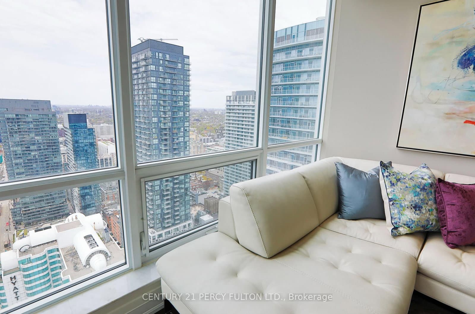 80 John Street, Unit 4002 thumbnail 10