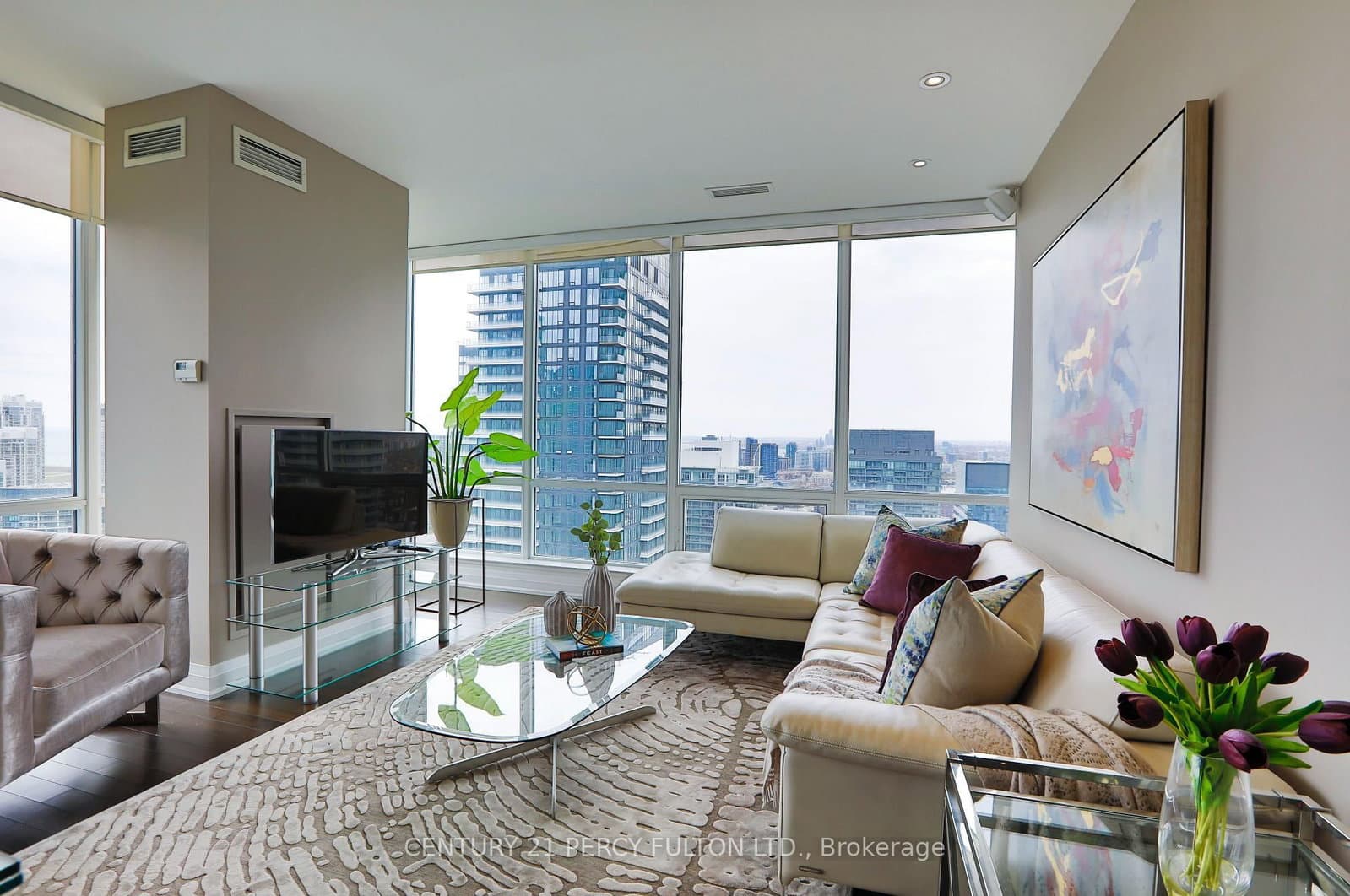 80 John Street, Unit 4002 thumbnail 8
