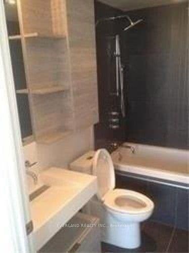 5 St Joseph Street, Unit 3810 thumbnail 3