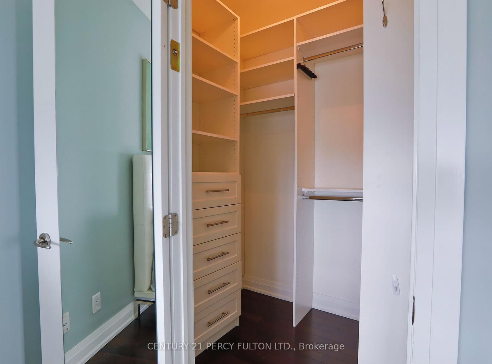 80 John Street, Unit 4002 thumbnail 27