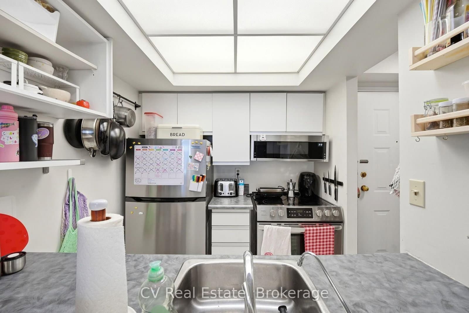 222 The Esplanade, Unit 506 thumbnail 5