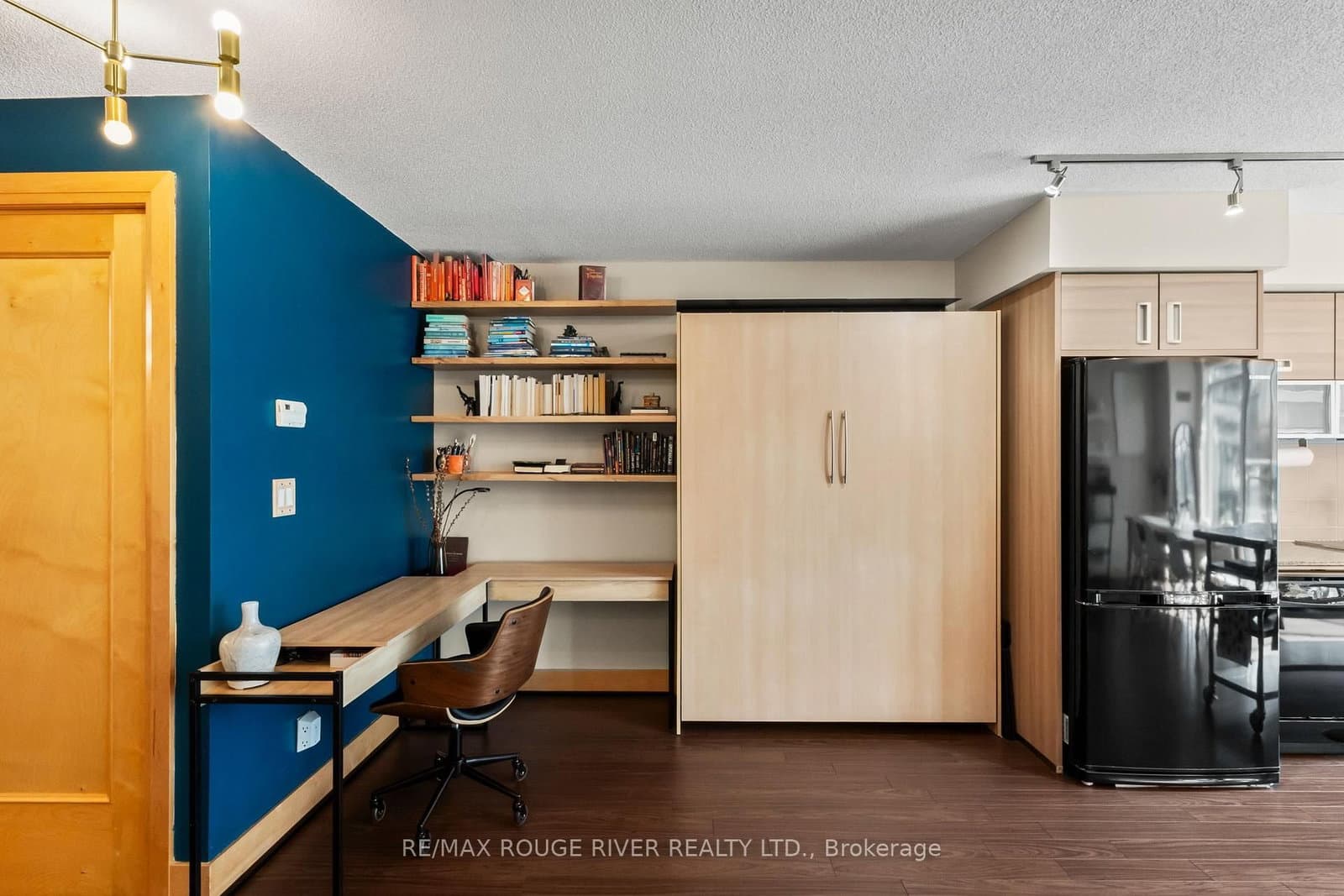 205 Frederick Street, Unit 704 thumbnail 10