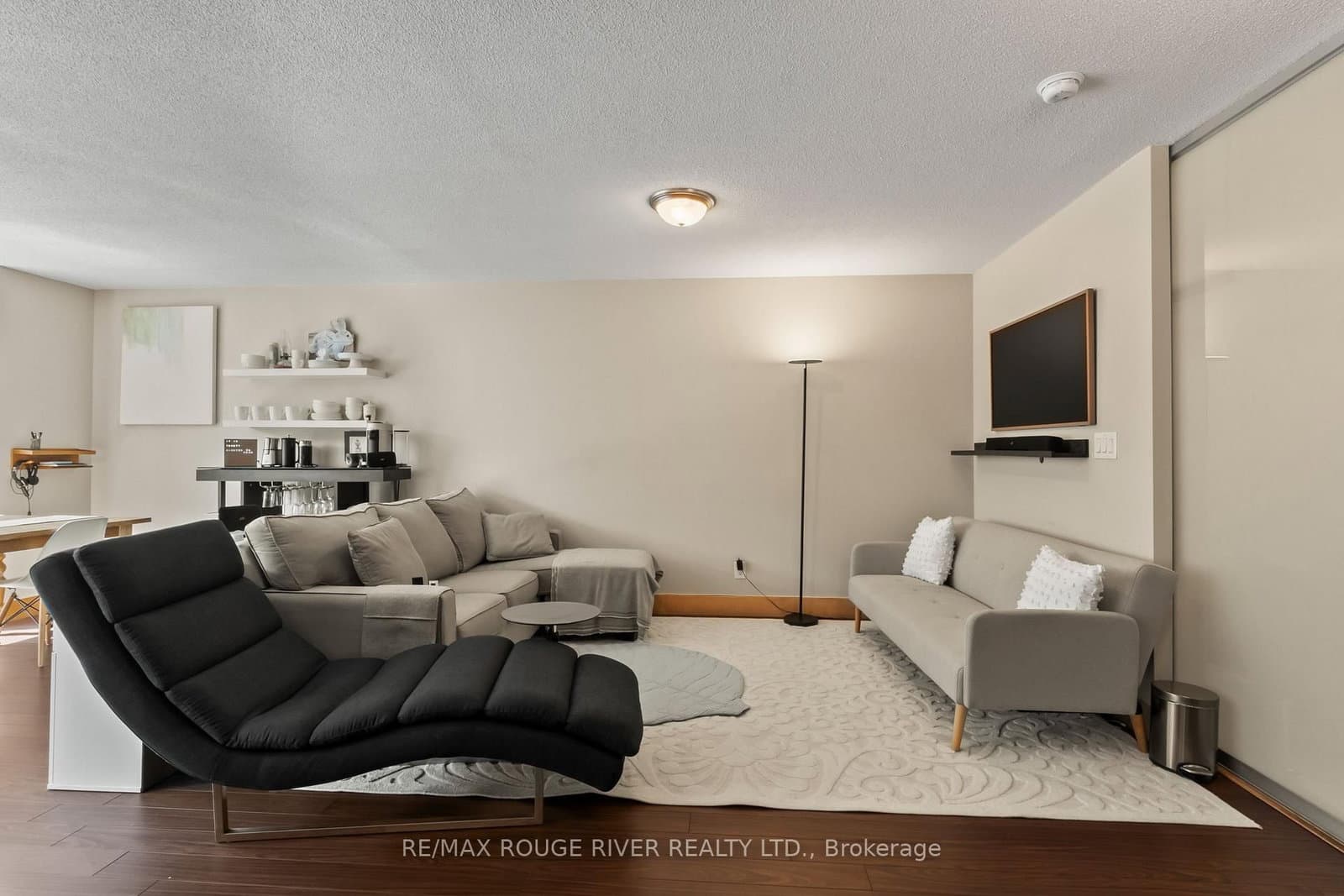205 Frederick Street, Unit 704 thumbnail 21
