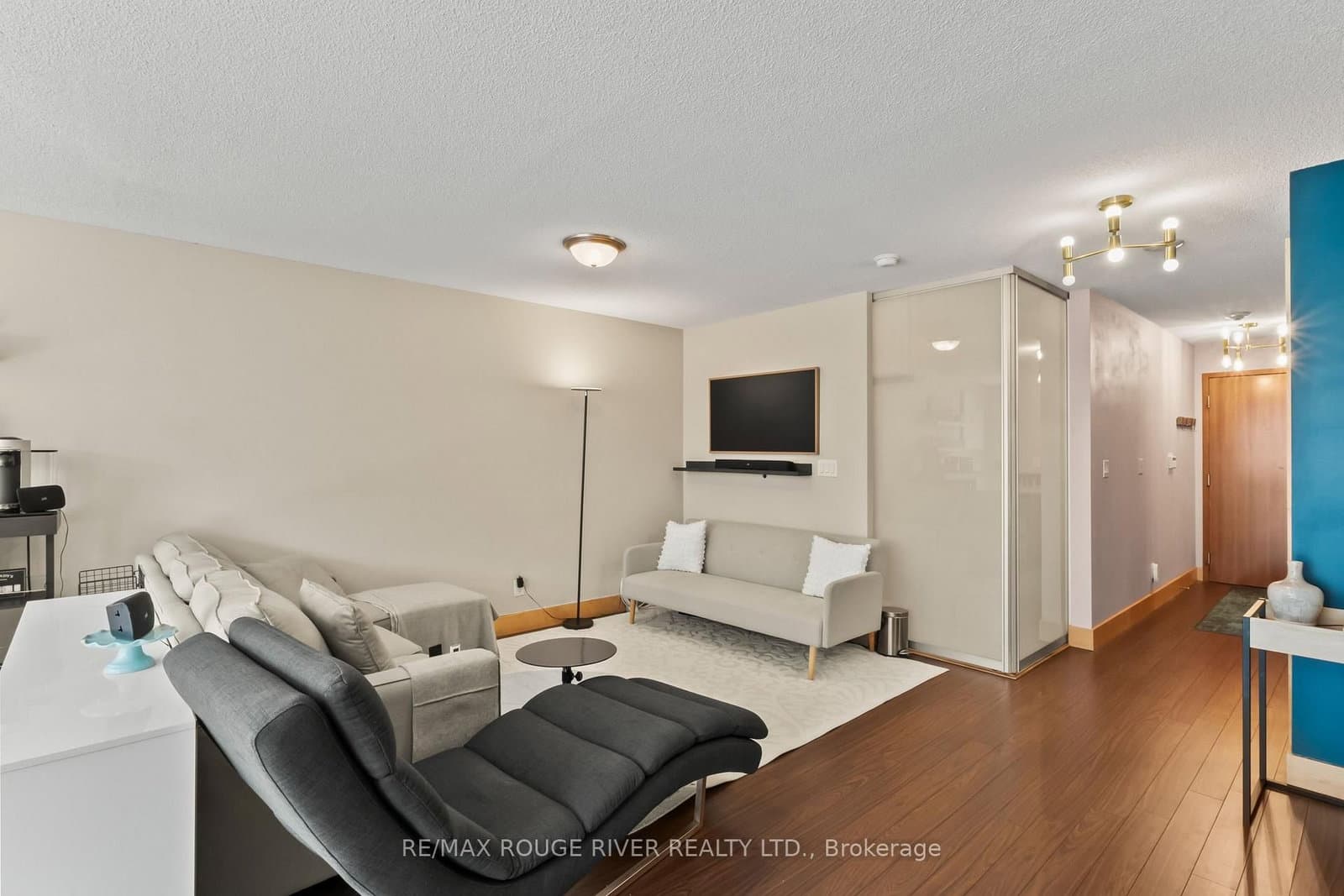 205 Frederick Street, Unit 704 thumbnail 23