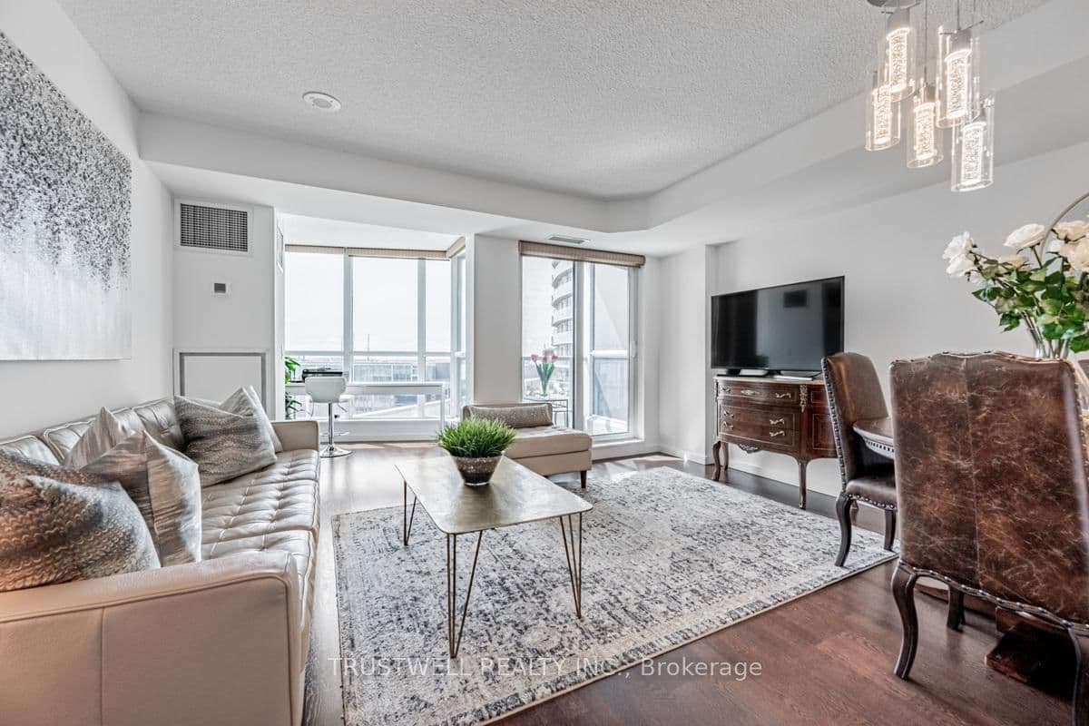 208 Queens Quay W, Unit 511 thumbnail 5