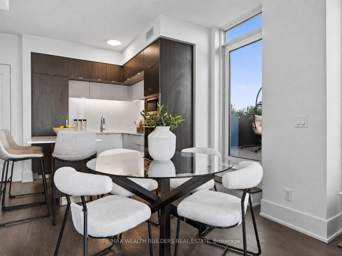 15 Merchants' Wharf Way, Unit 1133 thumbnail 10