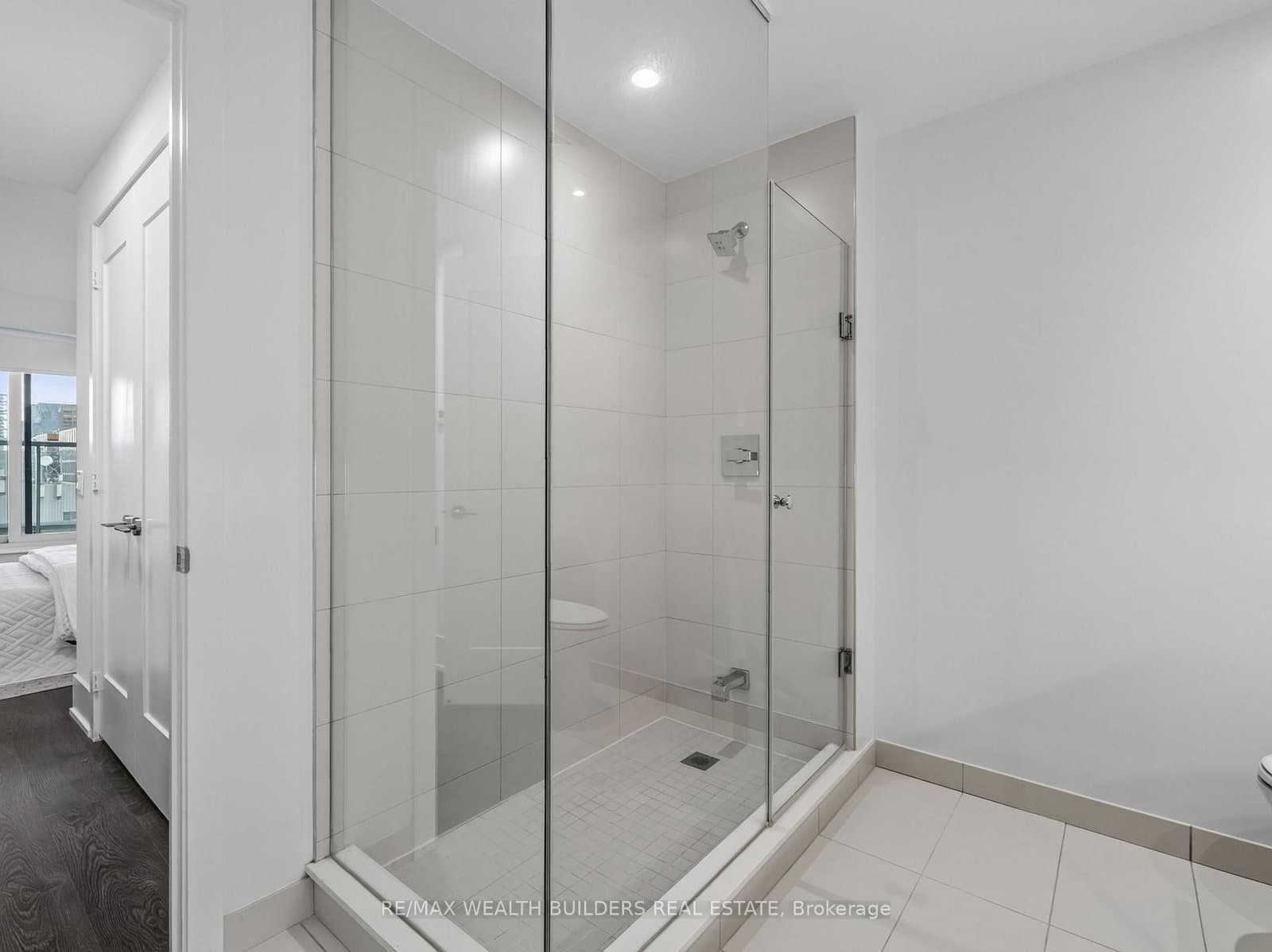 15 Merchants' Wharf Way, Unit 1133 thumbnail 16