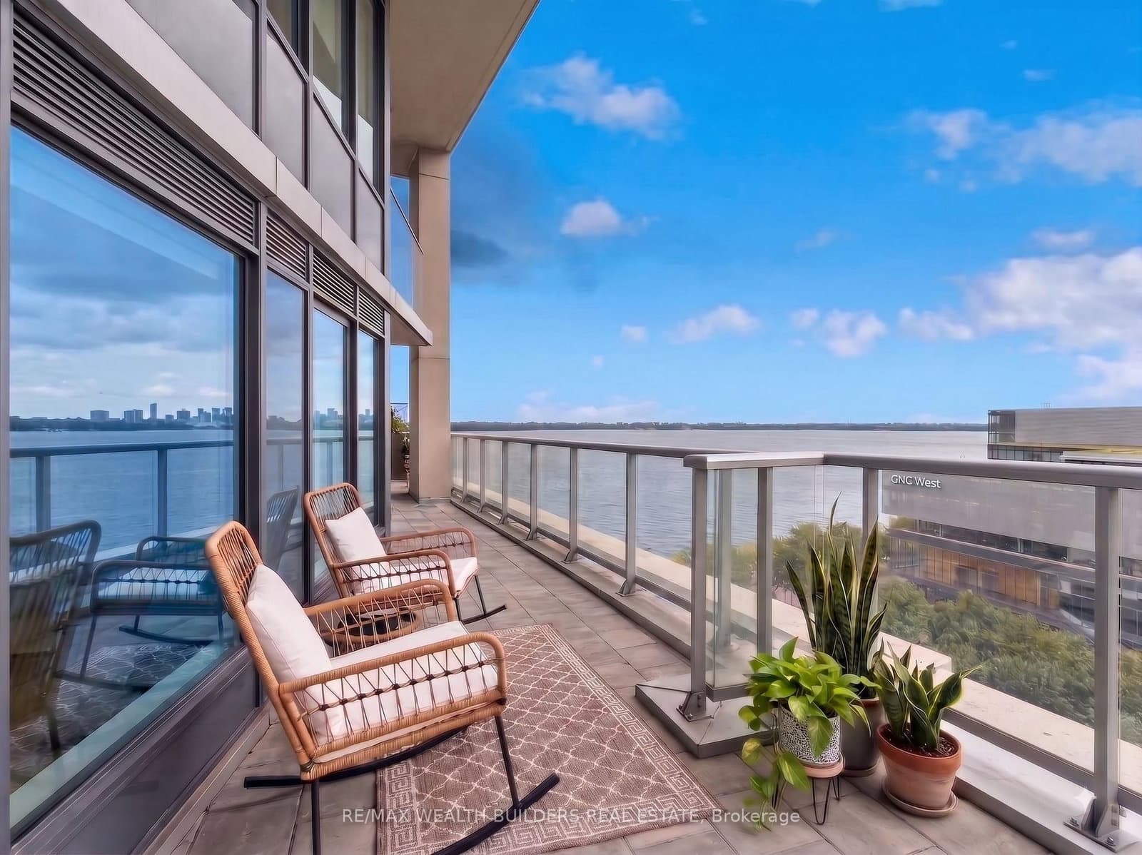 15 Merchants' Wharf Way, Unit 1133 thumbnail 18