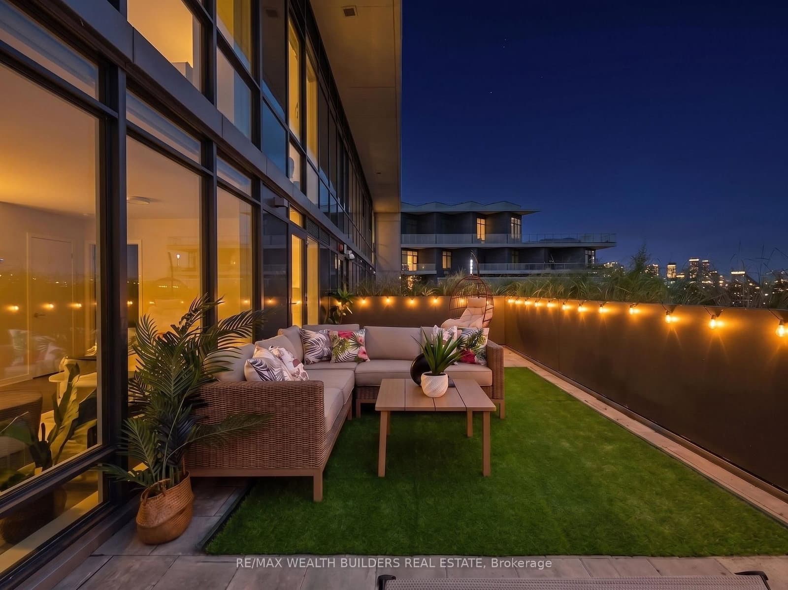 15 Merchants' Wharf Way, Unit 1133 thumbnail 4
