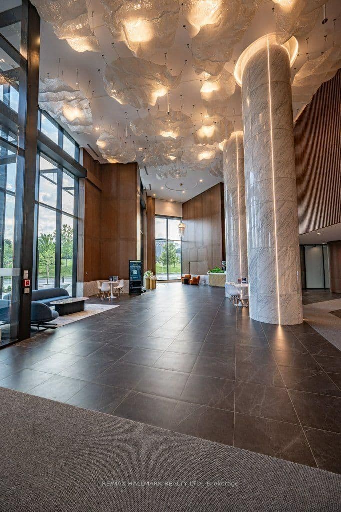 68 Esther Shiner Boulevard, Unit 1601 thumbnail 17