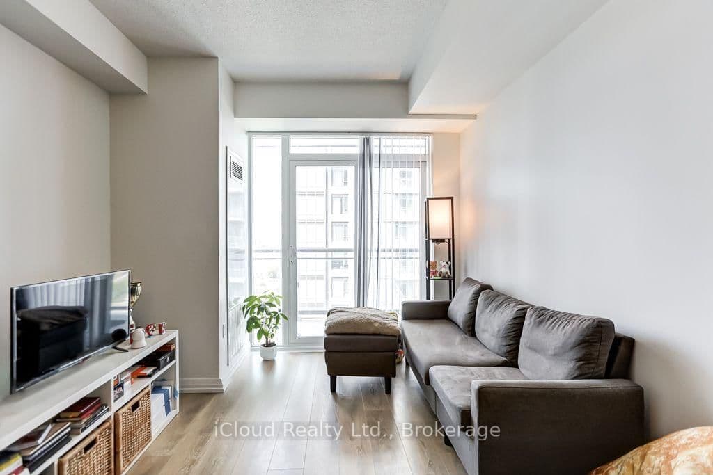 60 Ann O'Reilly Road, Unit 965 thumbnail 14