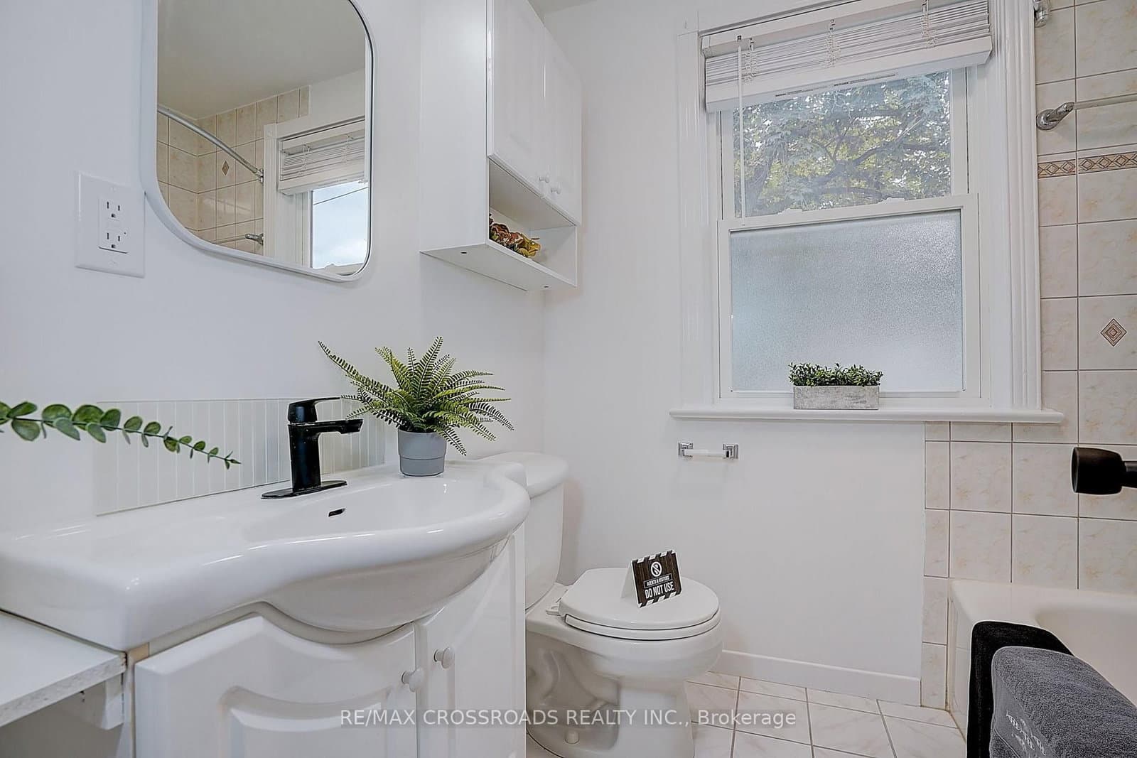 128 Leacrest Road thumbnail 37