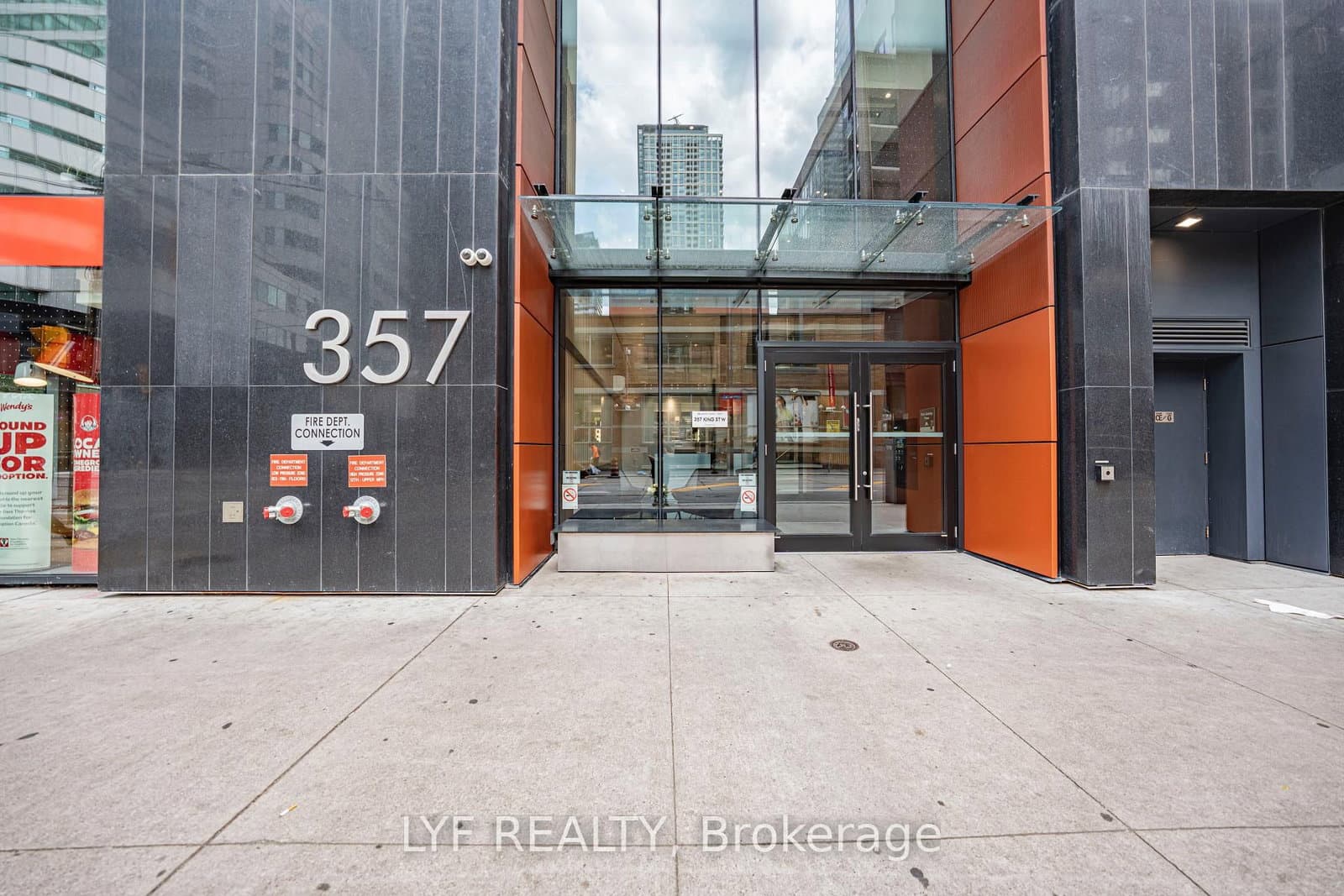 357 King Street W, Unit 2403 thumbnail 5