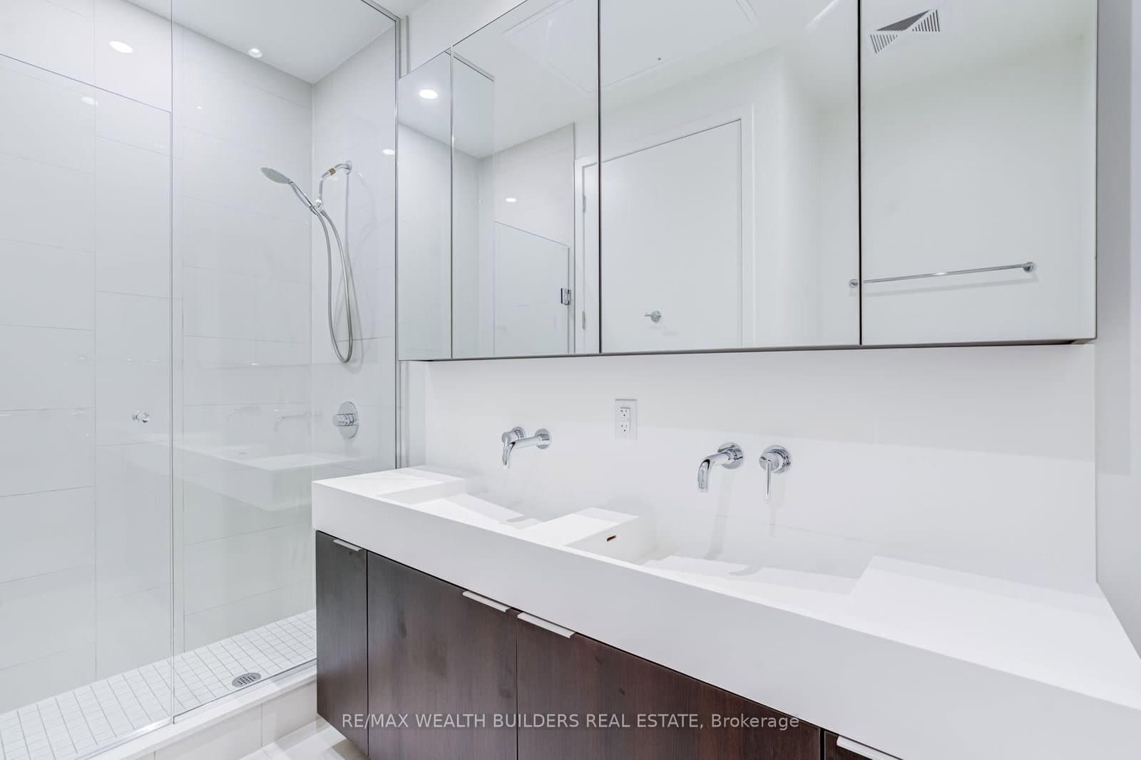15 Lower Jarvis Street, Unit 4201 thumbnail 34