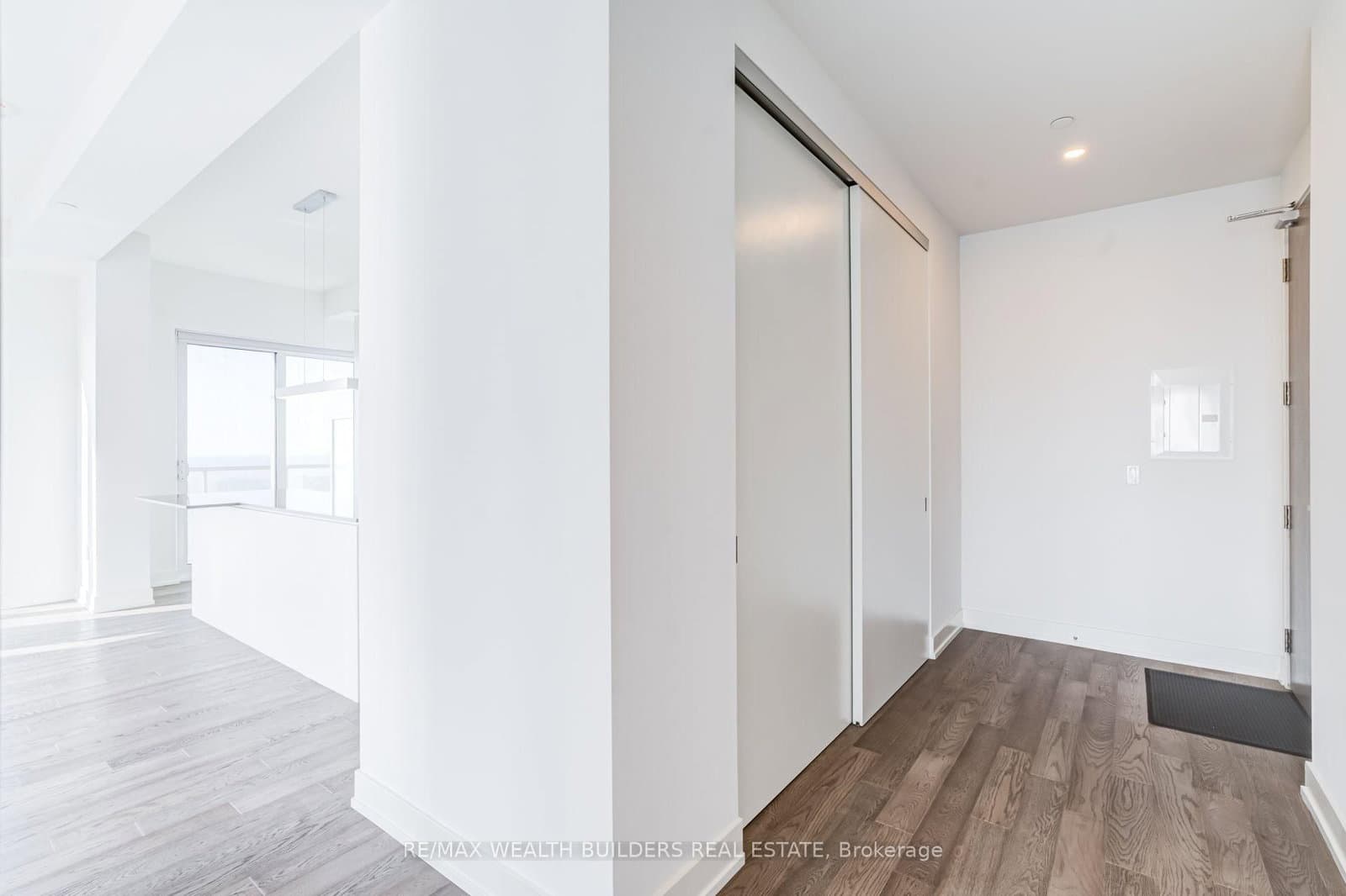 15 Lower Jarvis Street, Unit 4201 thumbnail 6