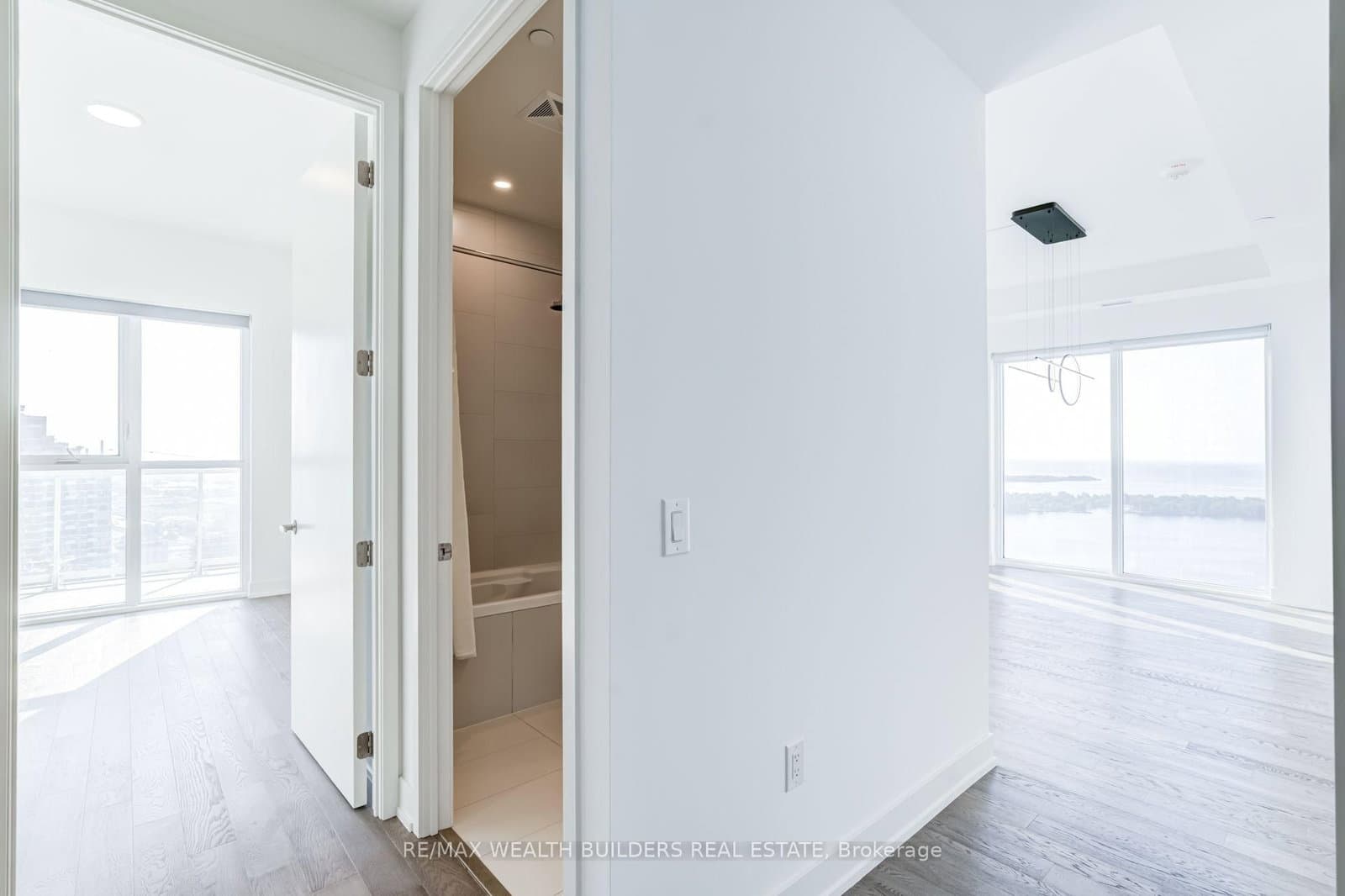 15 Lower Jarvis Street, Unit 4201 thumbnail 7