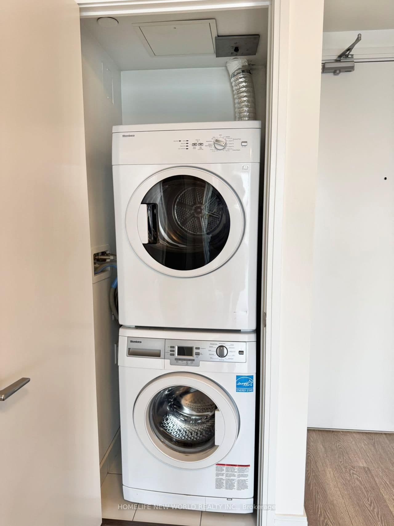 181 Dundas Street E, Unit 1806 thumbnail 10