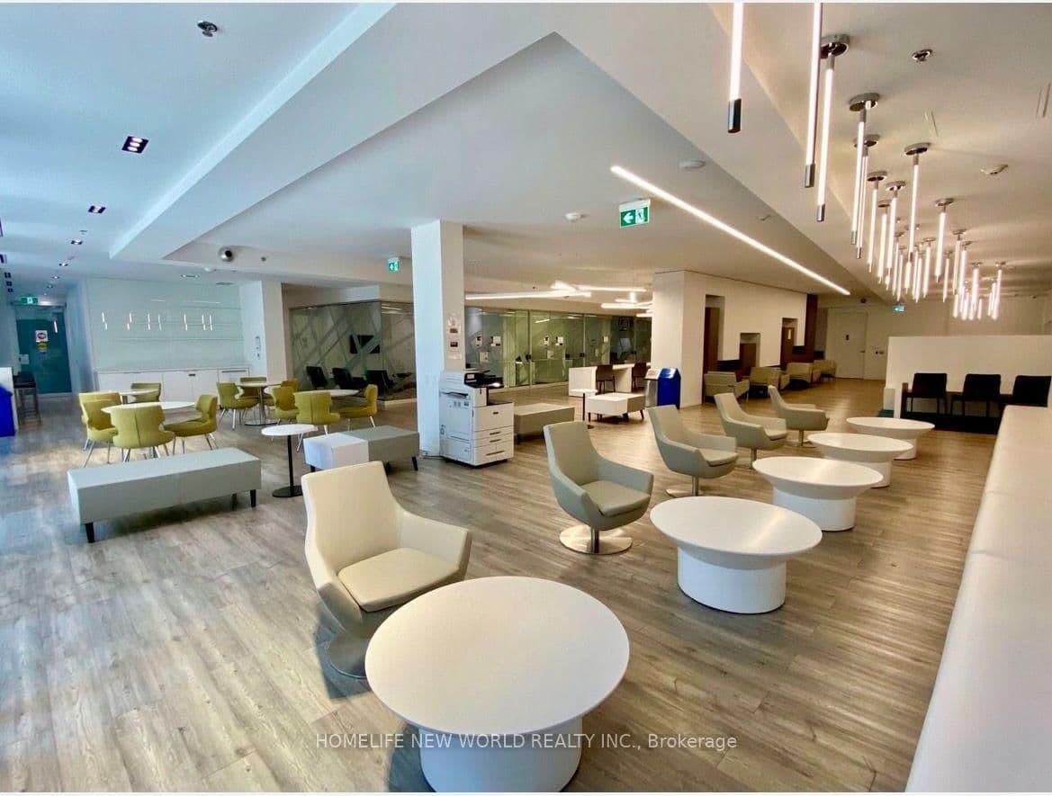 181 Dundas Street E, Unit 1806 thumbnail 14