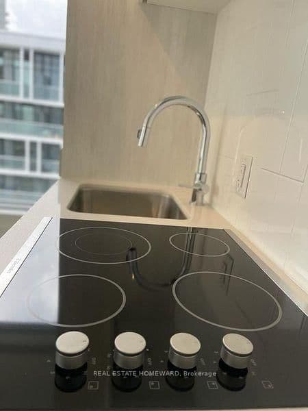 35 Tubman Avenue, Unit 1015 thumbnail 7