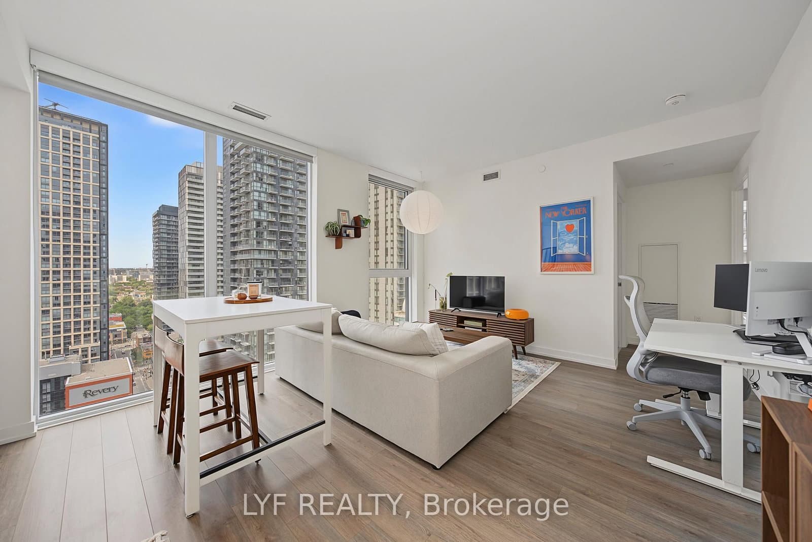357 King Street W, Unit 2403 thumbnail 12