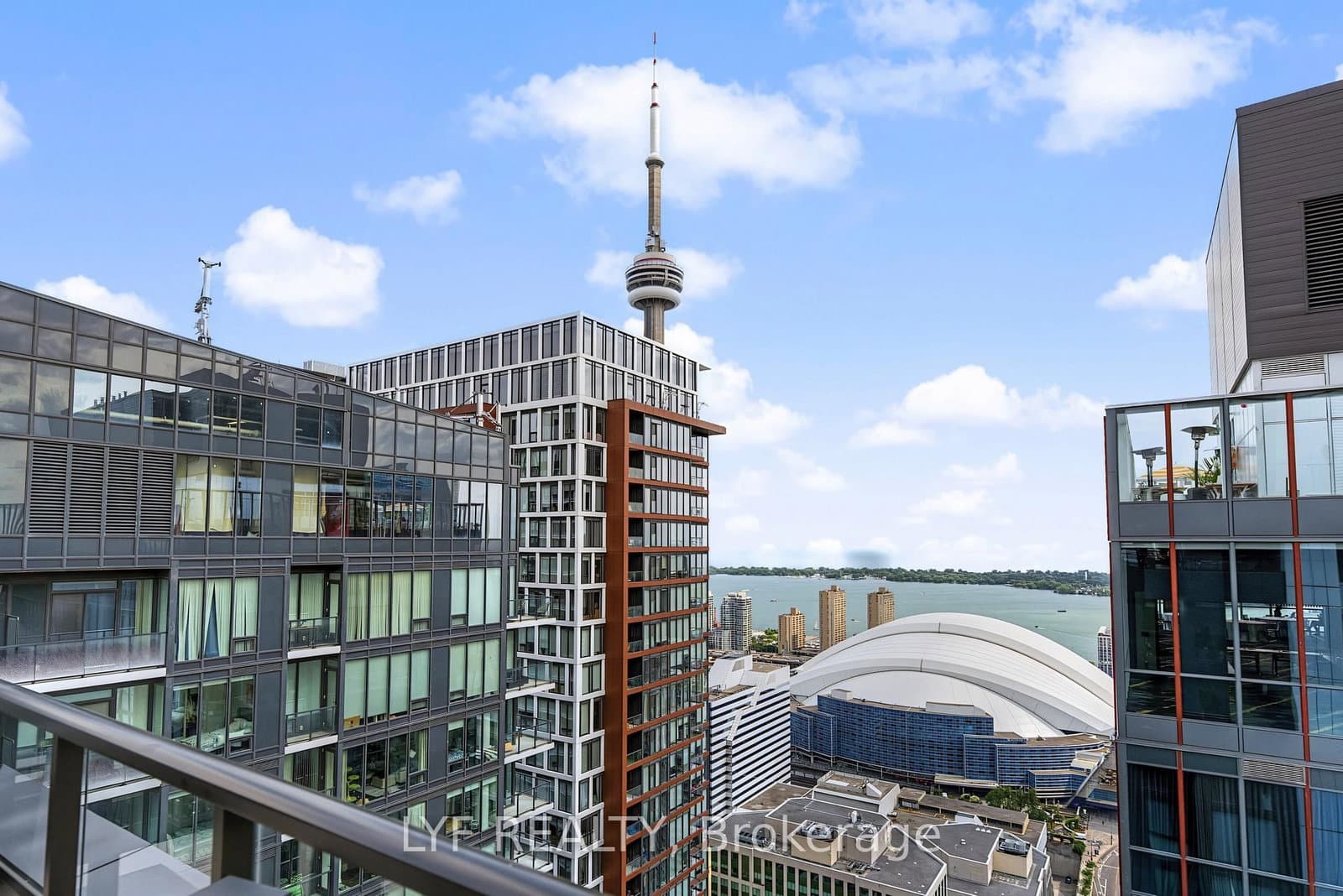 357 King Street W, Unit 2403 thumbnail 35