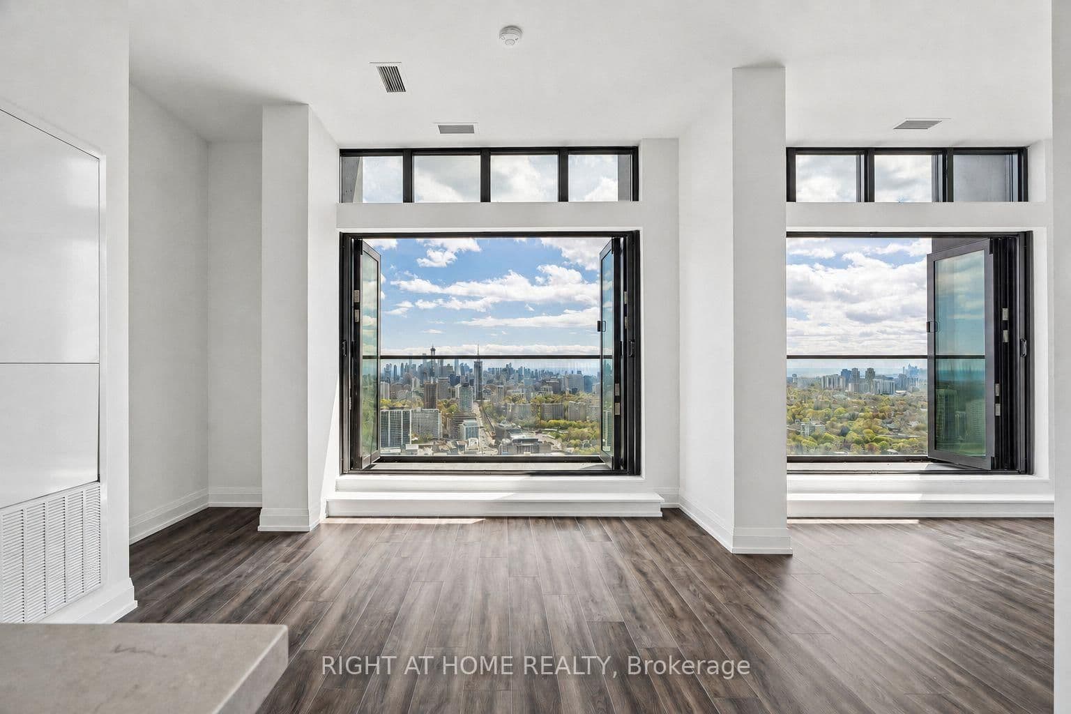 20 Soudan Avenue, Unit PH03 thumbnail 11