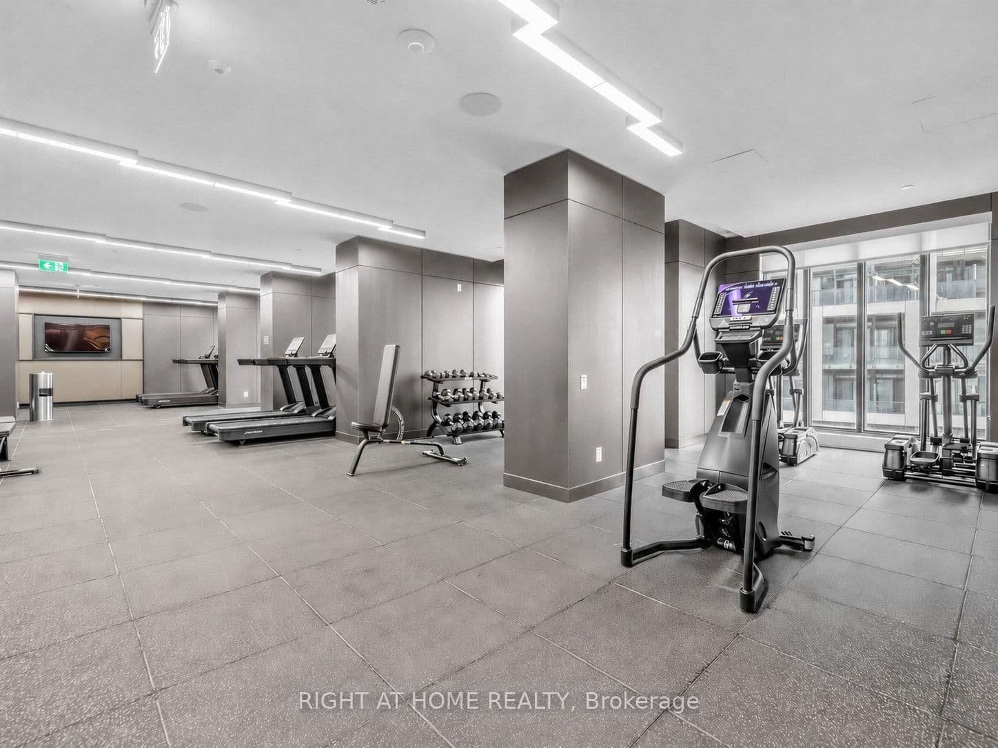 20 Soudan Avenue, Unit PH03 thumbnail 30