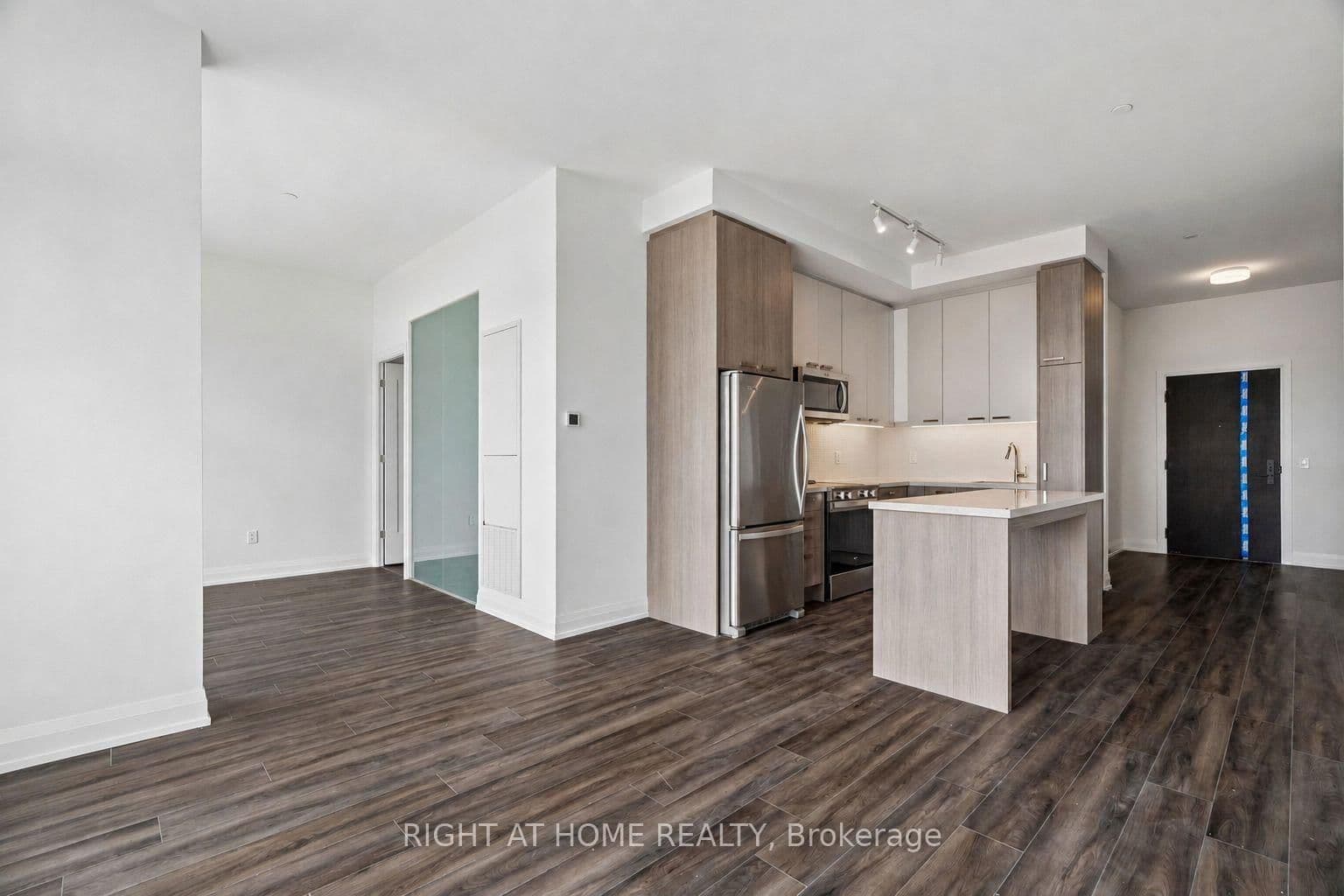 20 Soudan Avenue, Unit PH03 thumbnail 8