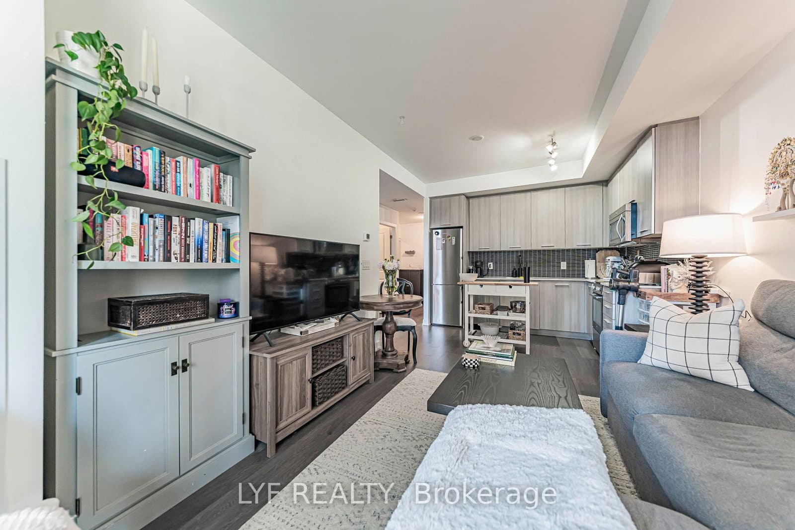 105 George Street, Unit 402 thumbnail 22